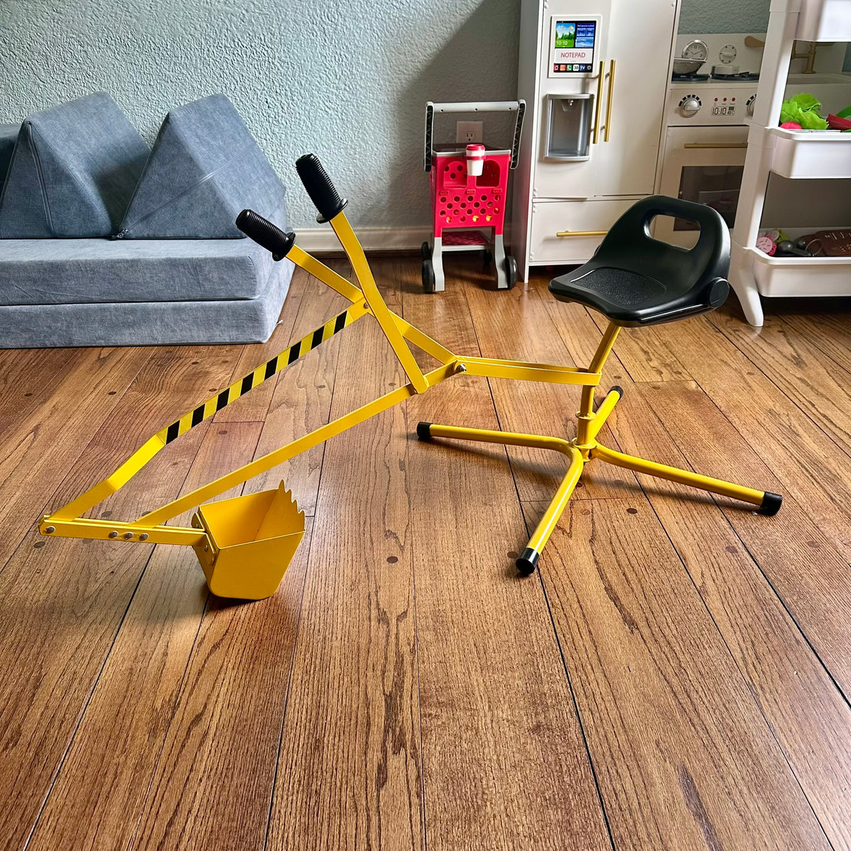 #113	Fat Brain Toys Toddler Crane Digger/Excavator (PPU Only 45208)
