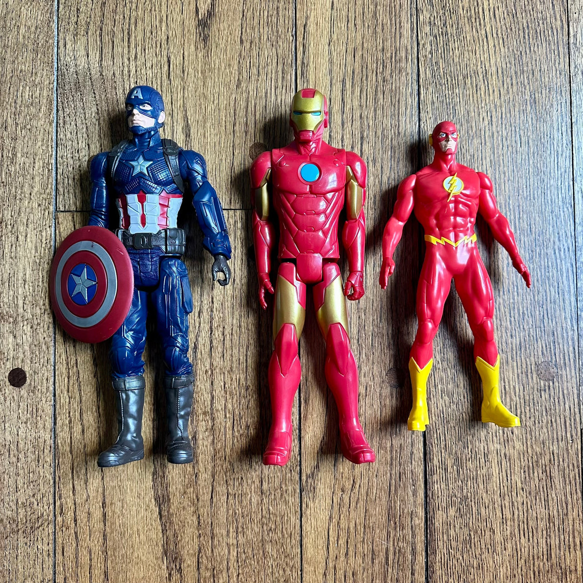 #113	Superheros Set of 3, Captain America / Ironman / Flash