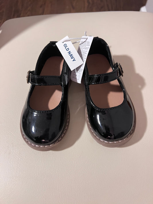 NWT Old Navy Baby and Toddler Girl Shoes Size 6