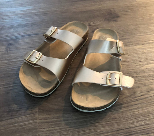 #137 Cat & Jack rose gold sandal girls size 13