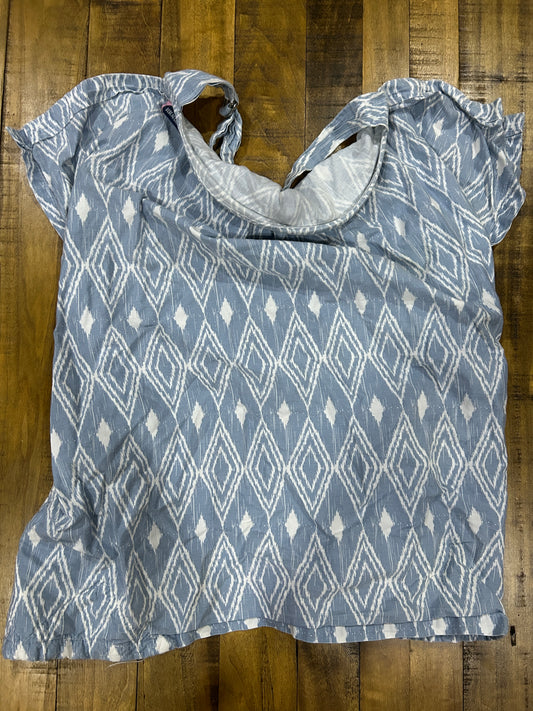 Seller #5 - Bebe Au Lait Nursing Cover