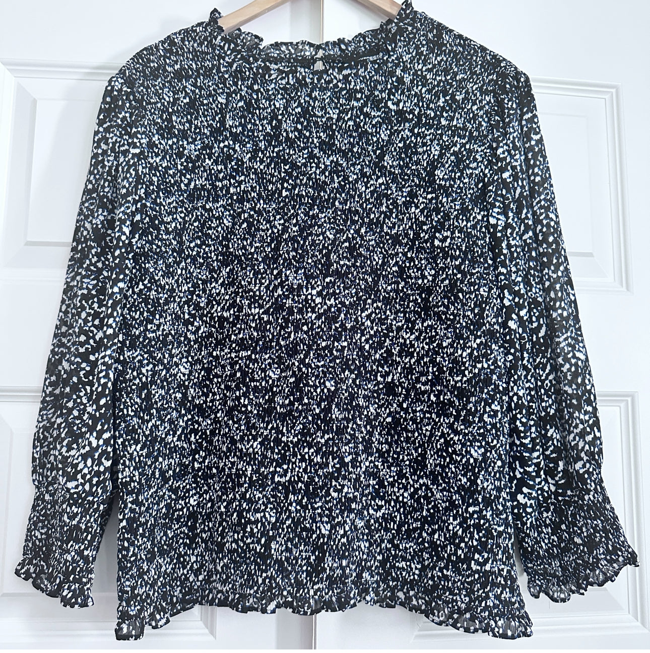 Seller 147 | Women’s XL Express top