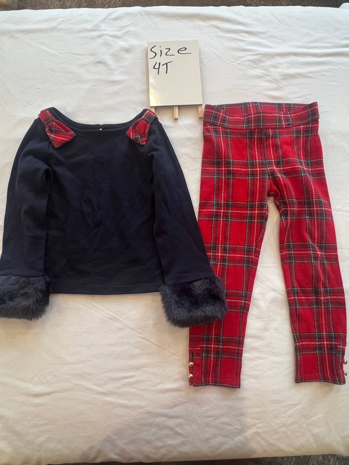 #24 size 4 Janie and jack holiday outfit
