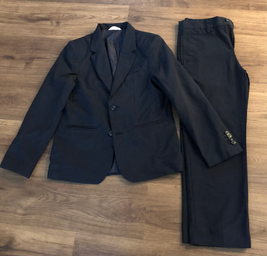 #82 Target navy suit boys size 10