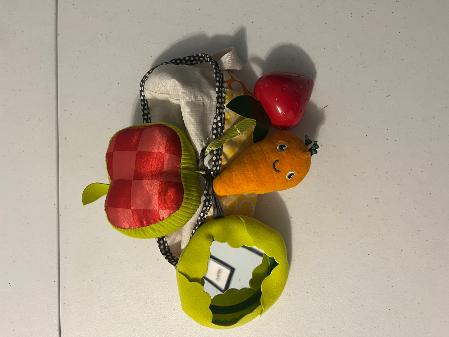 75A Fruit and Veggie Soft Toy Basket