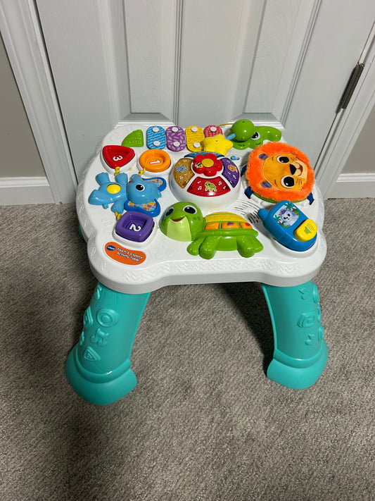 #27 VTech touch & explore activity table