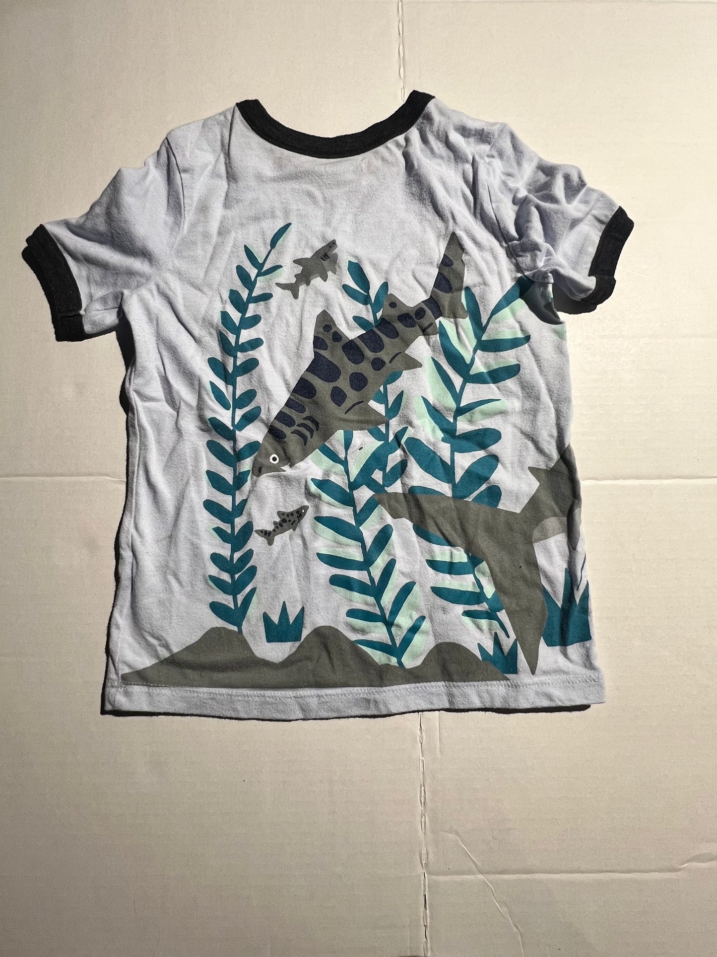 #100 Boys 4T Shark Shirt