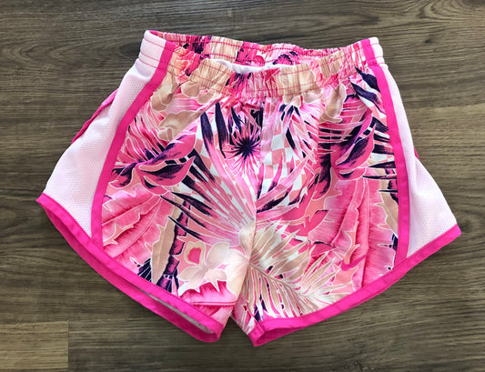 #82 Nike shorts girls 6x