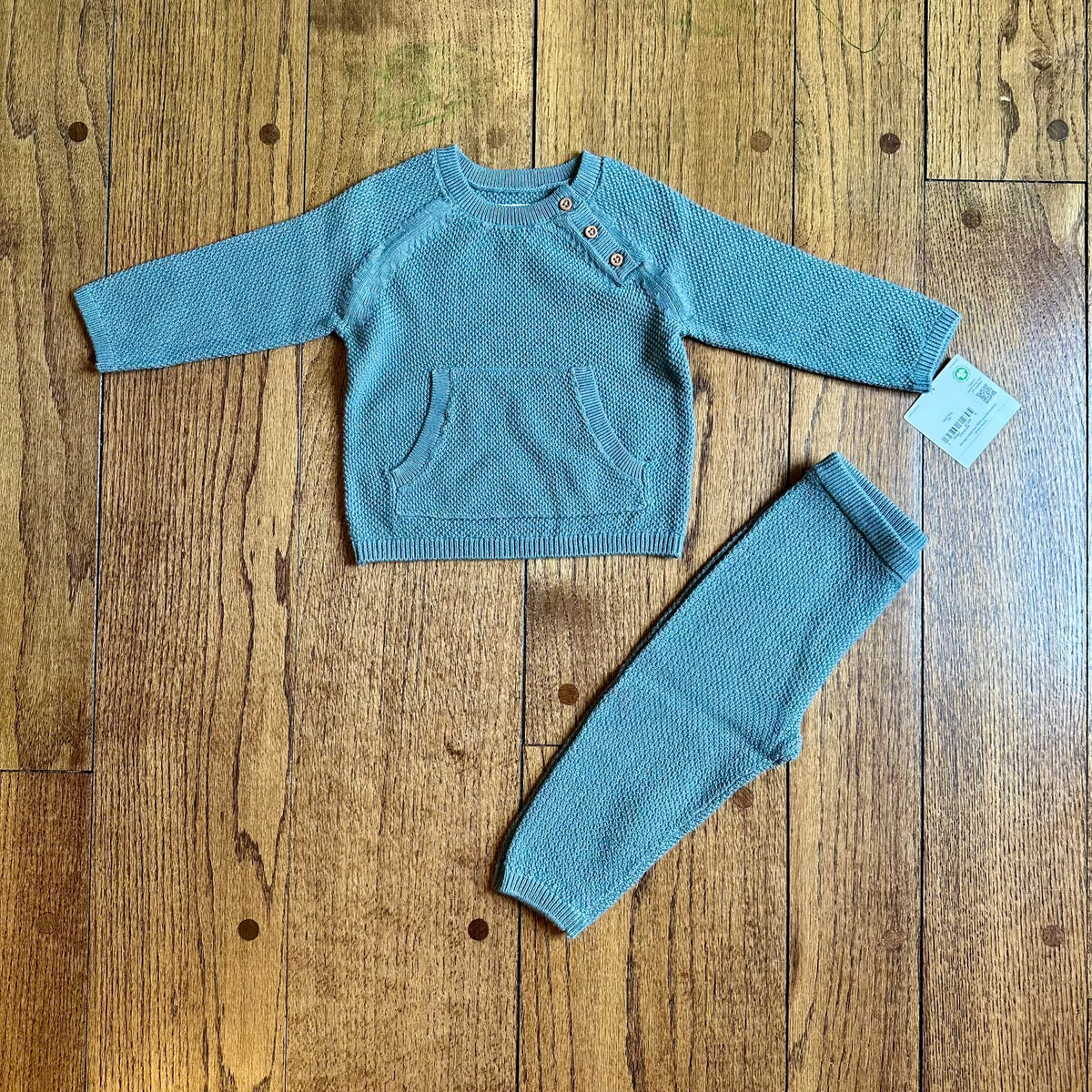#113	NWT Boys Little Planet Blue Knitted Sweater Outfit with Pants, size 12 months