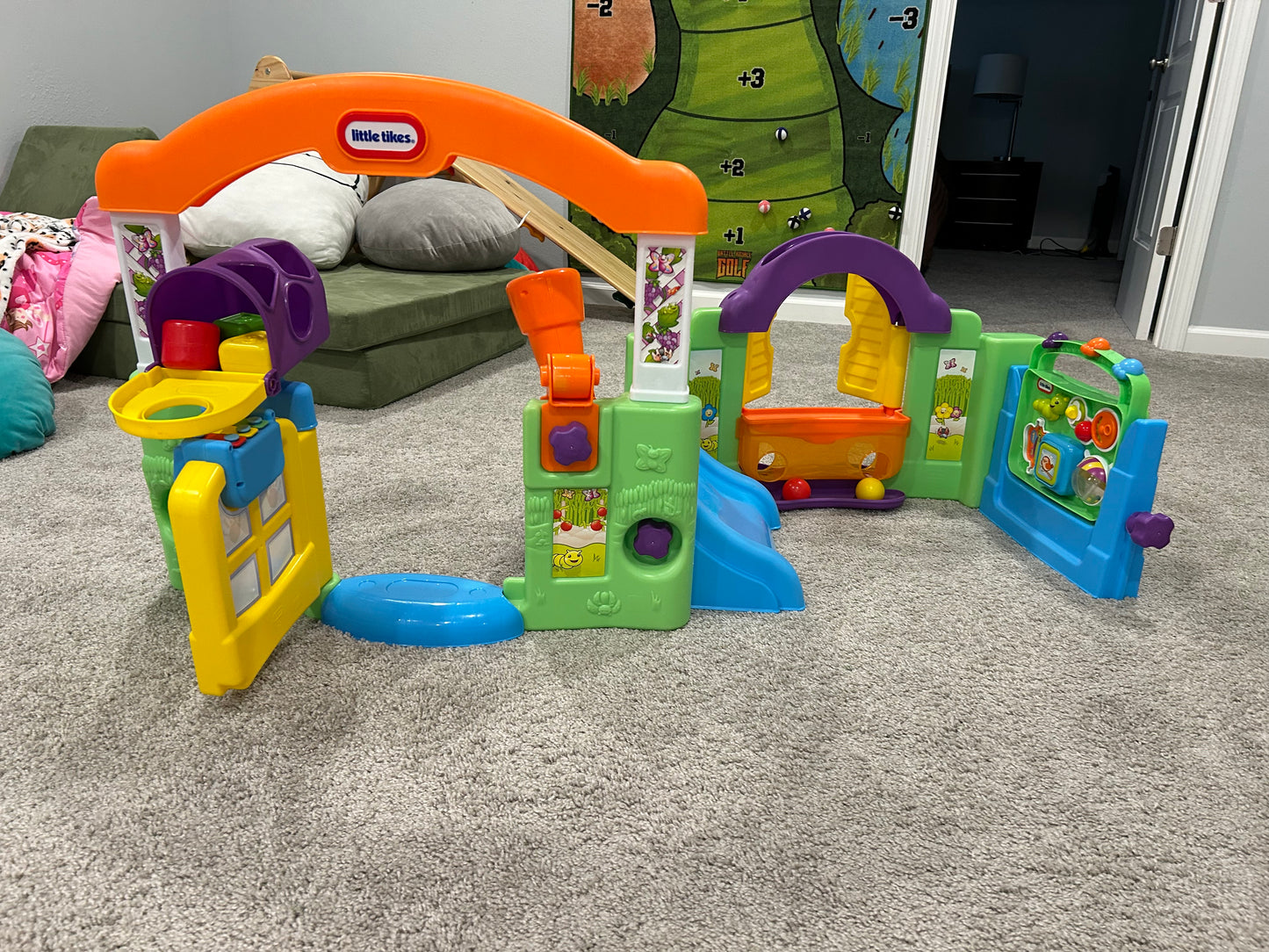 Little Tikes Garden Activity Center