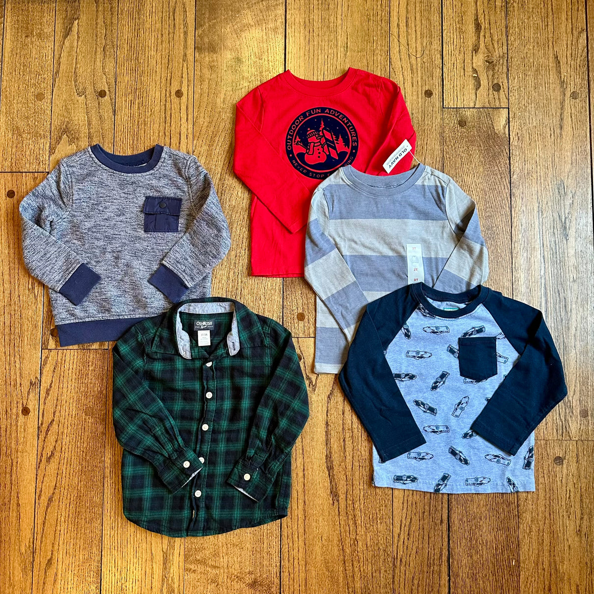 #113	EUC / NWT Boys 3T Bundle, Old Navy Sweatshirt / Osh Kosh Green Plaid Flannel / Set of 3 Long Sleeve Shirts