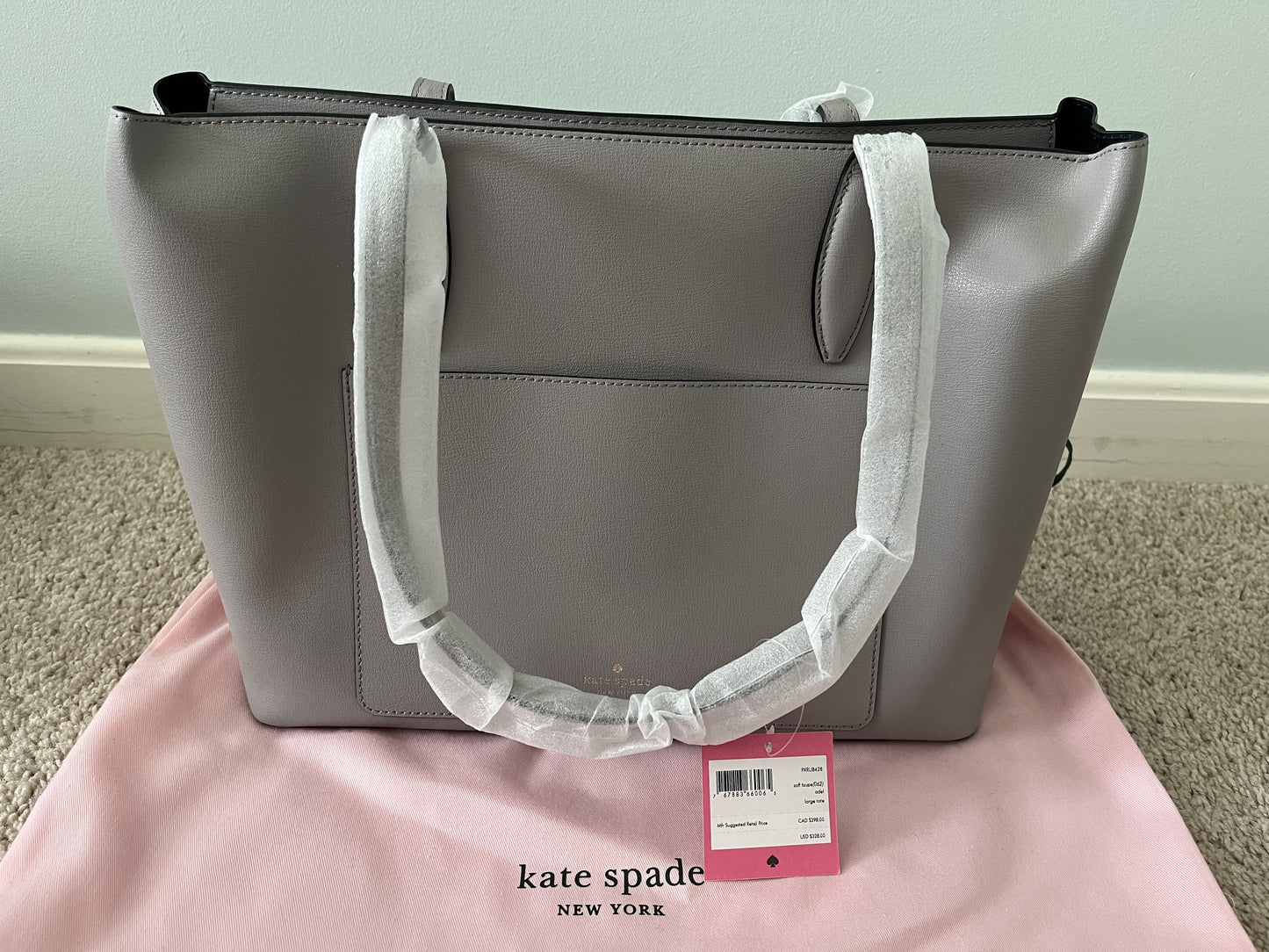 #124 NWT Kate Spade Soft Taupe Purse