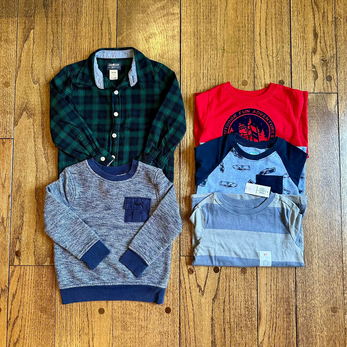 #113	EUC / NWT Boys 3T Bundle, Old Navy Sweatshirt / Osh Kosh Green Plaid Flannel / Set of 3 Long Sleeve Shirts