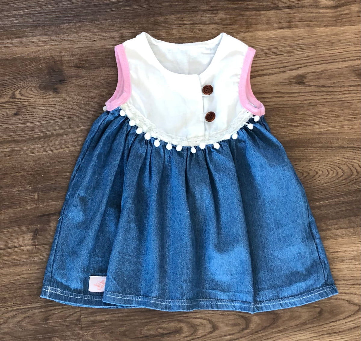 #137 Boutique shirt girls XL (I would say 4-5)