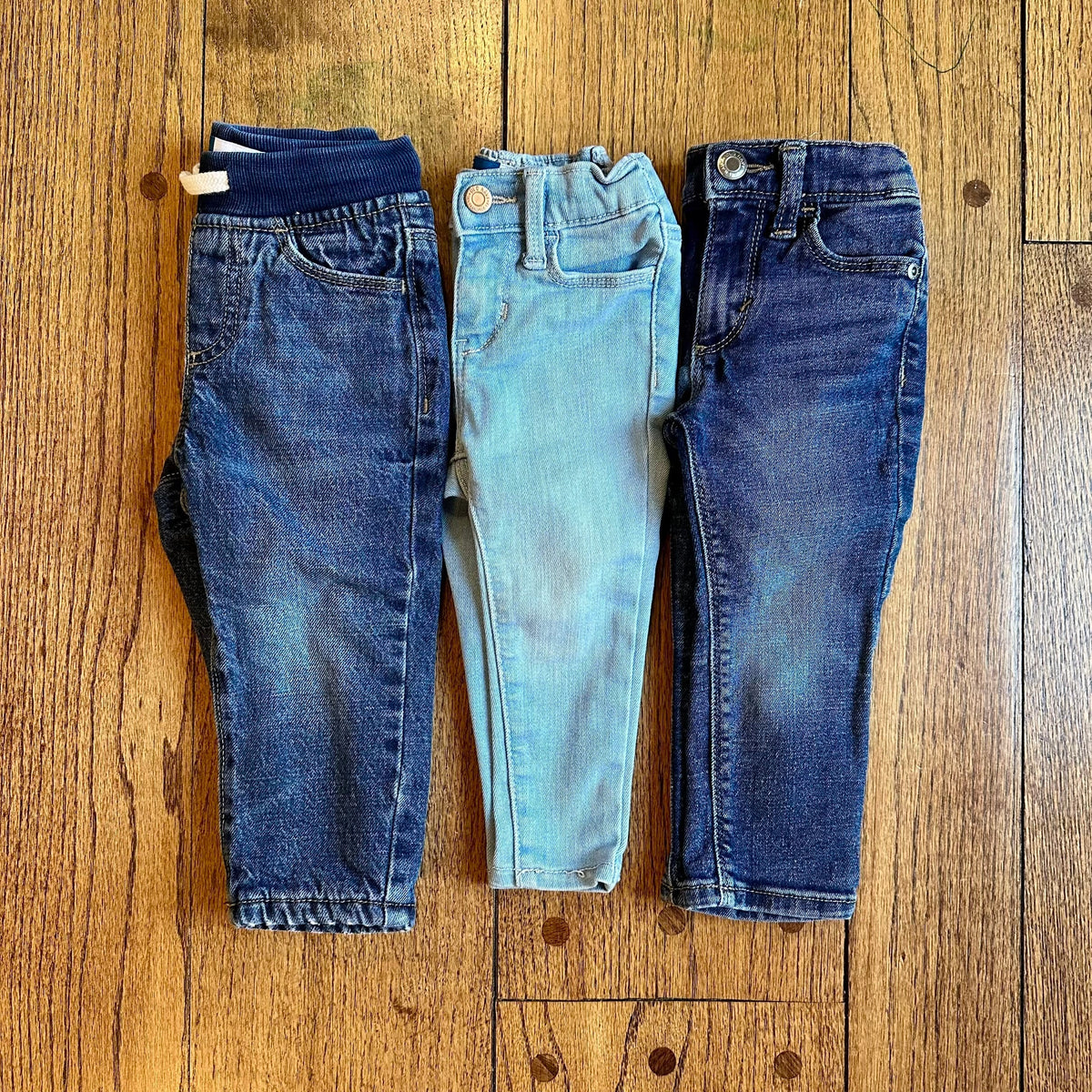 #113	GUC Boys Old Navy Jean Bundle, Skinny / Jeggings / Relaxed Slim Fleece-lined, size 18-24 months