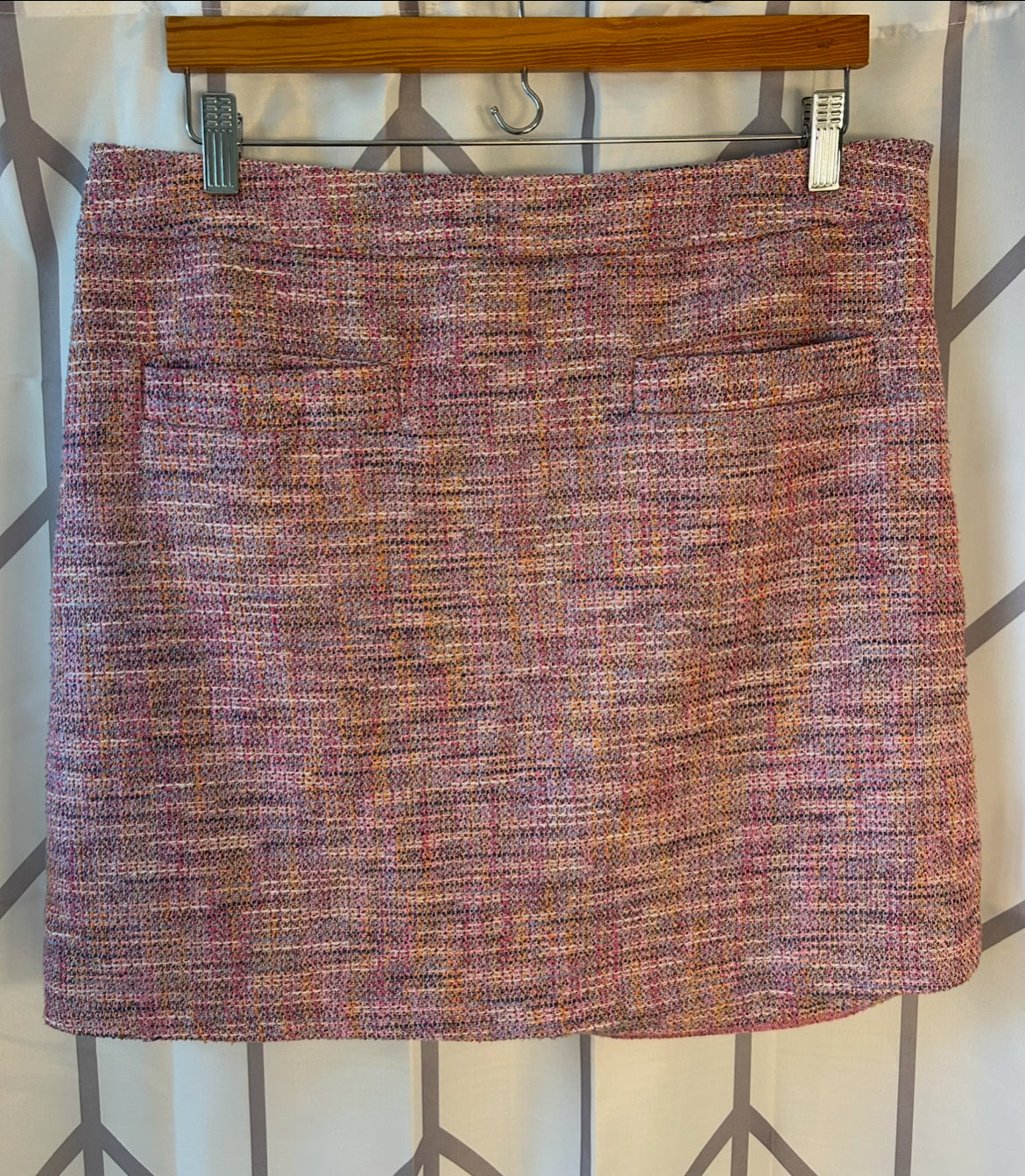 #18 Reduced! LOFT pink tweed skirt women’s 12