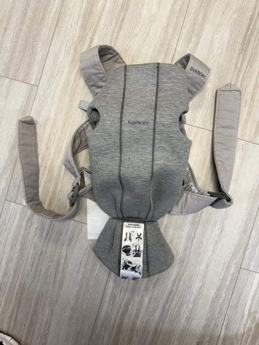 #110 BabyBjörn Baby Carrier Mini Light Grey Jersey Material