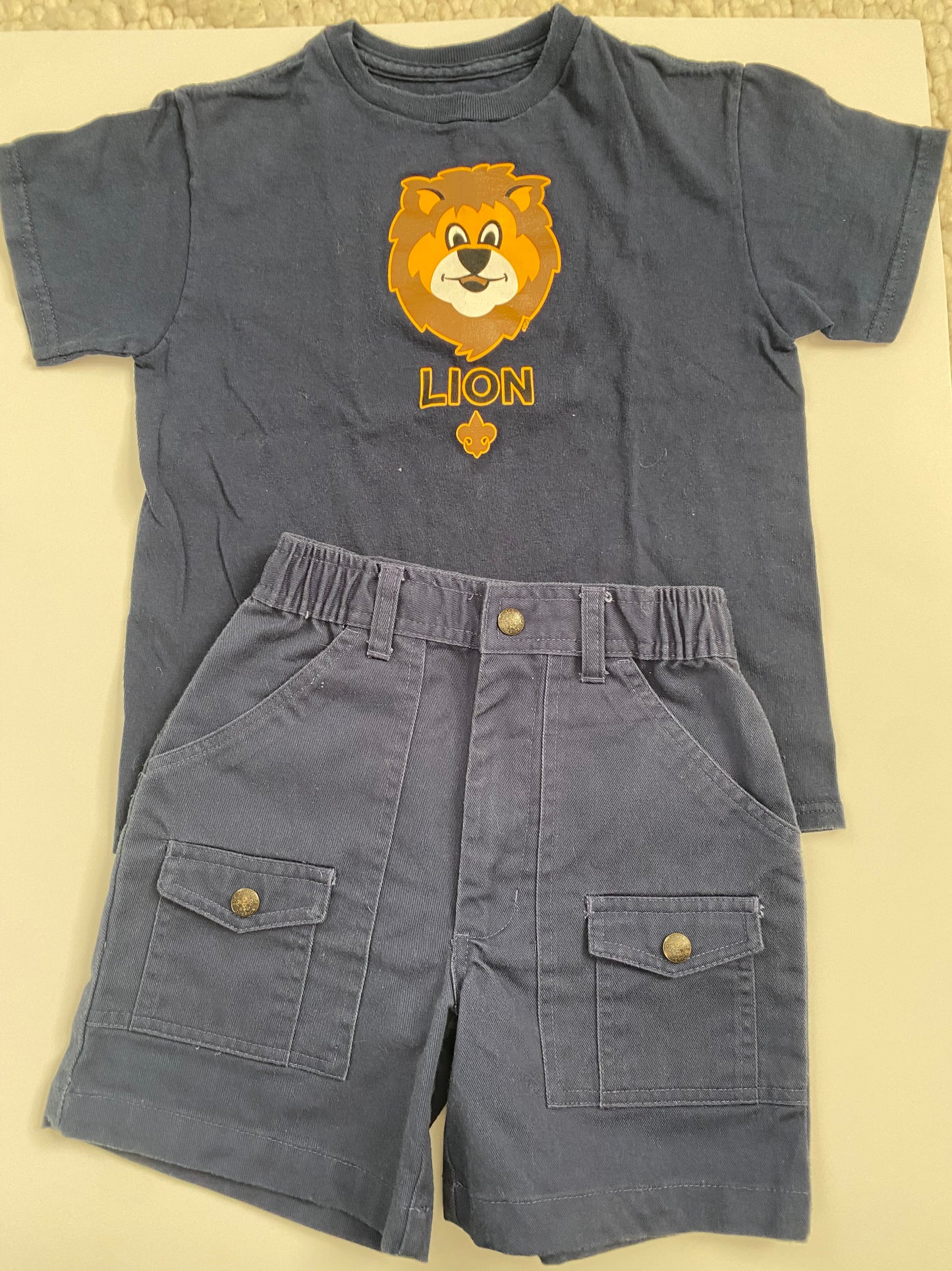 Boy Scouts Uniform for Lions size 6 PPU Mariemont