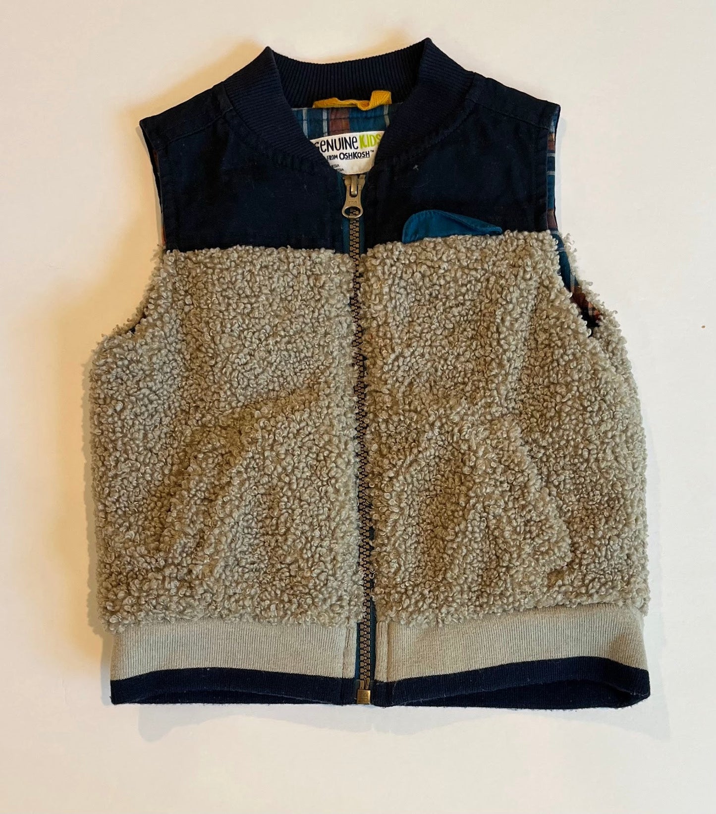 Seller #60 Genuine Kids Oshkosh Mixed Vest Boys Size 18mo