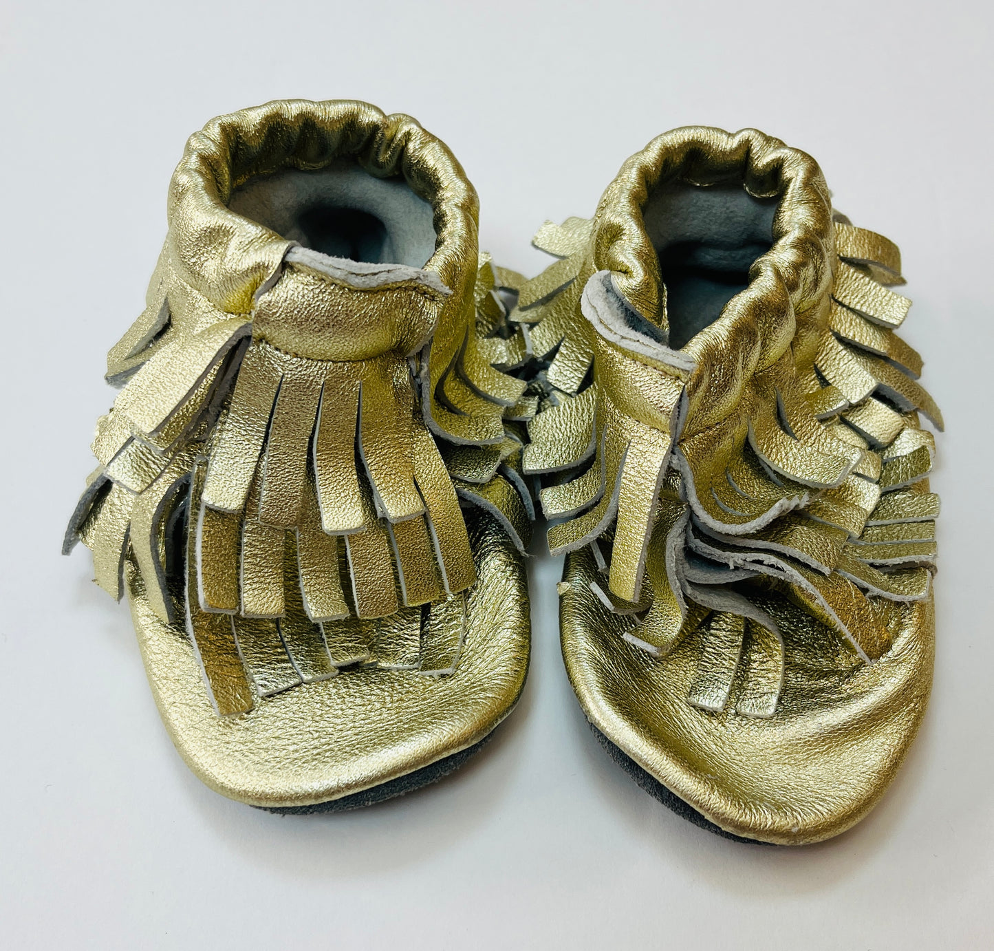 Baby Girls size 2 gold fringe moccasin booties EUC