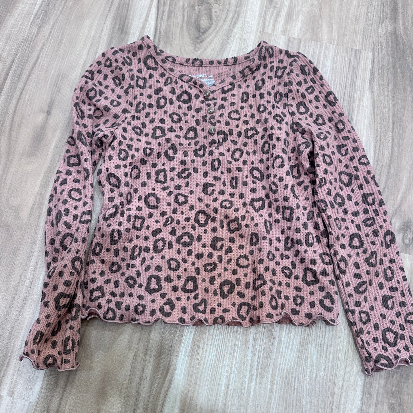 Seller 147 | reduced Girls Size S 6/7 | cat and Jack animal print top
