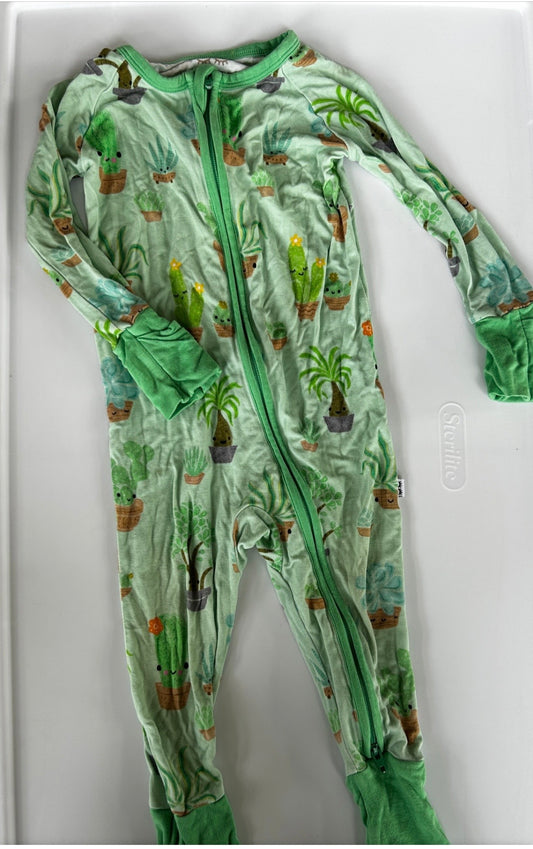 #34 gender neutral Little Sleepies pajamas 6-12 months