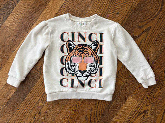 #103 • Girls • 5T • Cream Bengals Sweatshirt