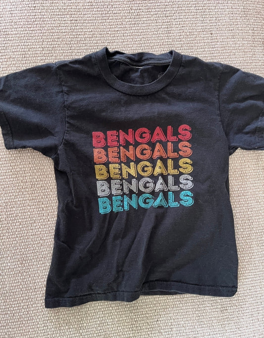 Bengals rainbow shirt, kids Small