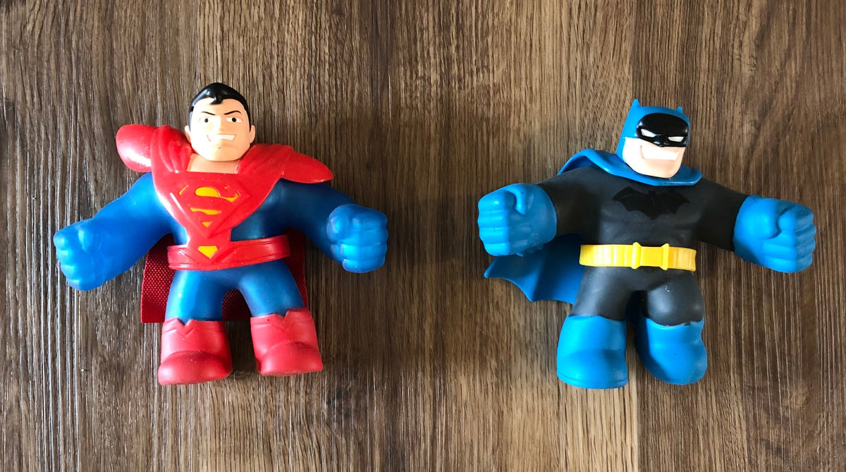 #137 Goo Jit Zu figures