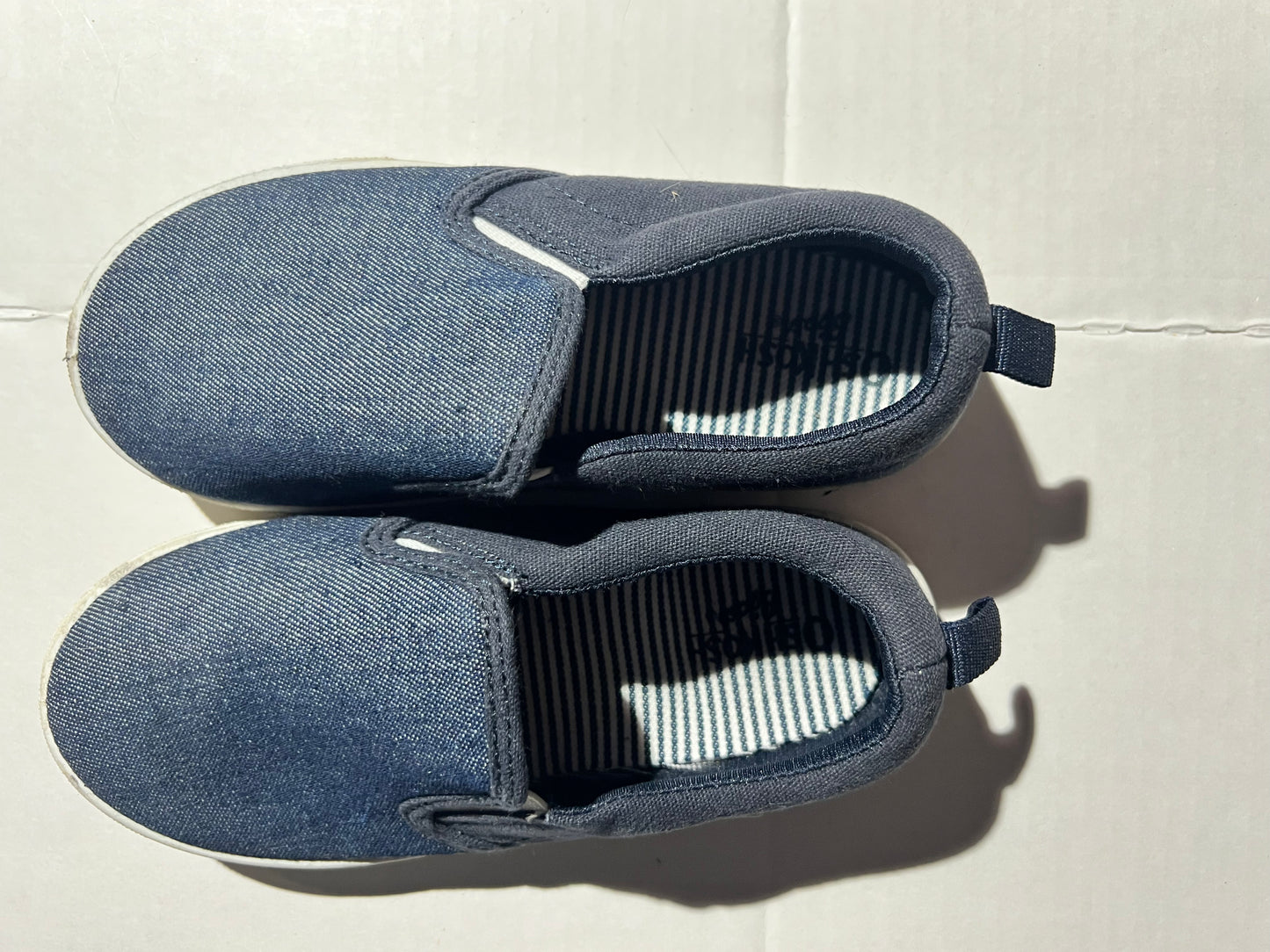 #100 Boys 12 Oshkosh Loafers