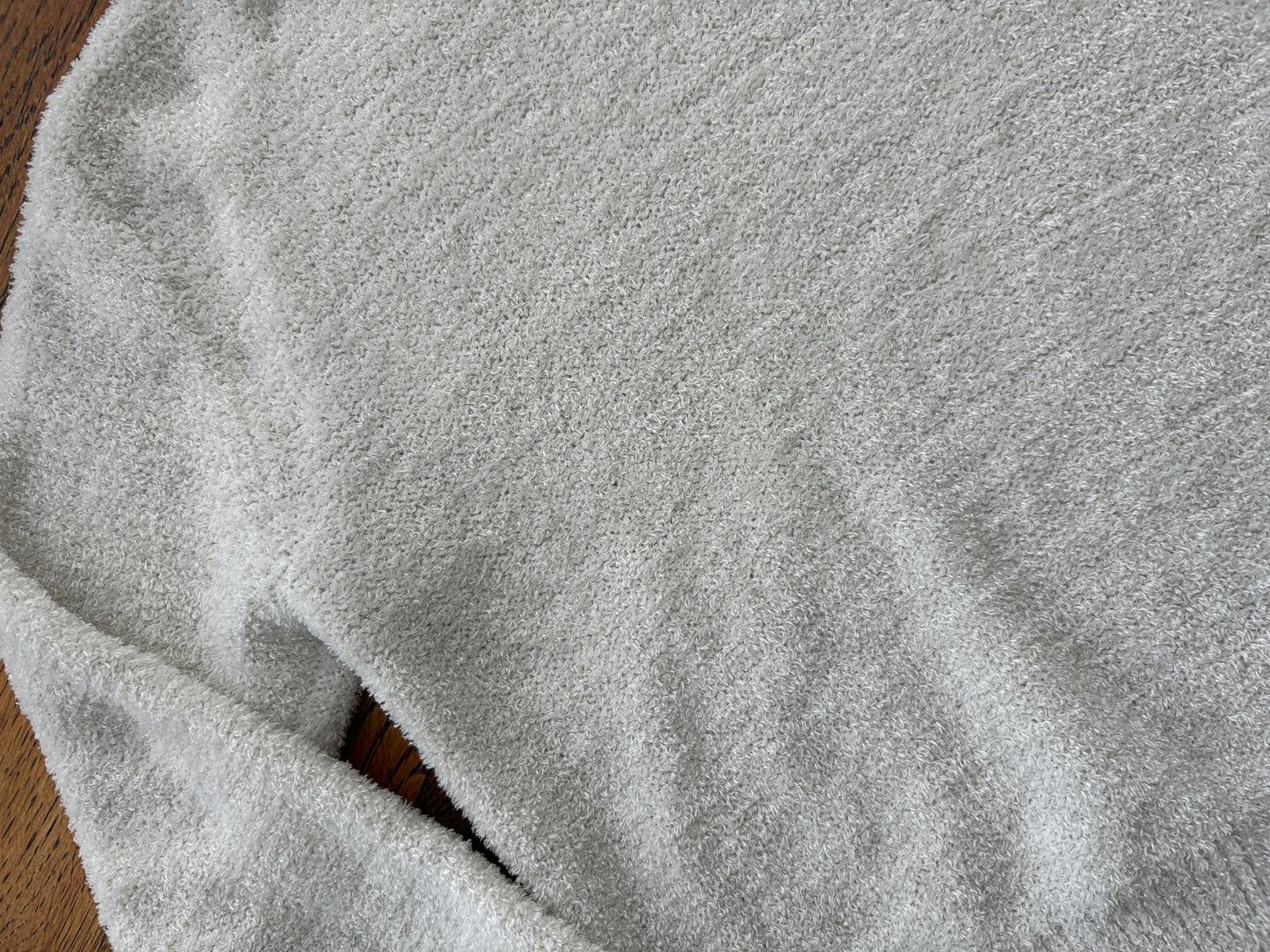 #103 • Girls • XS (4-5) • Crewcuts • White Fuzzy Sweater