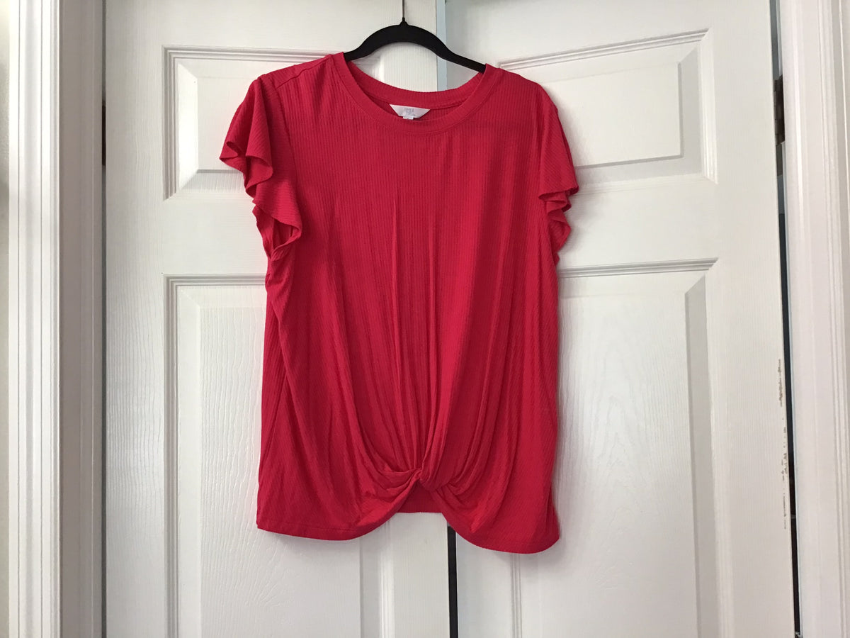 #90: Time and Tru Women’s Red Twist Front Top Size XL