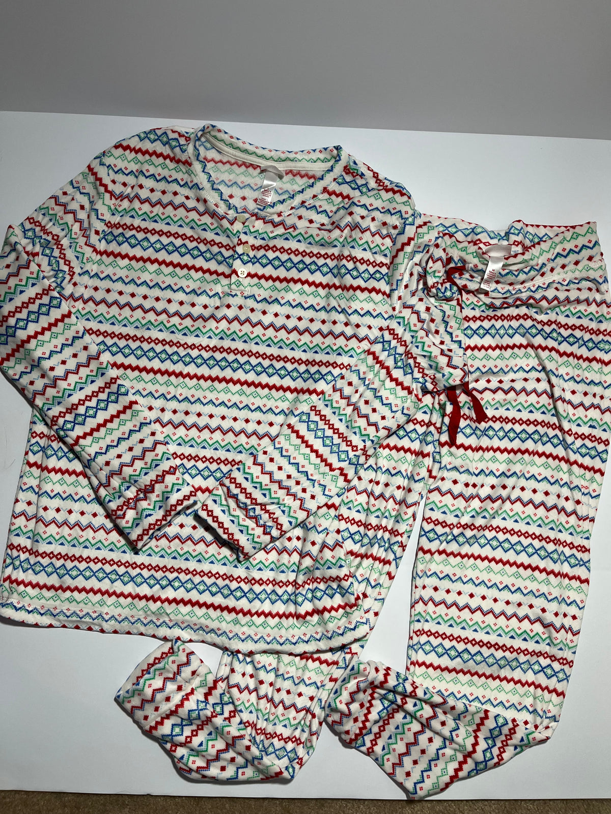 #150 wondershop family matching fair isle pajama set 6, 8, 10, women’s xs/small, men large/medium