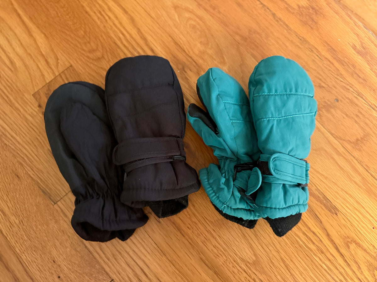 Seller #152 - set of two pairs of toddler waterproof mittens