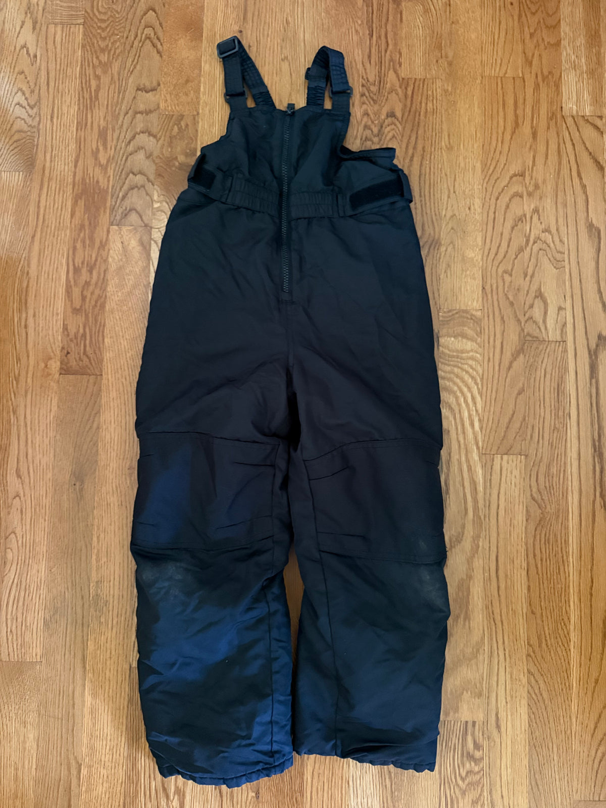 Seller #152 - Cat & Jack size 6 snow bib