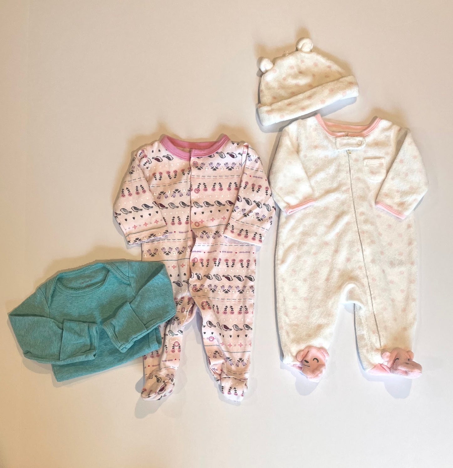 Seller #60 Newborn Bundle Girls Size Newborn *