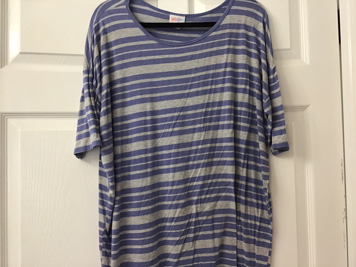 #90: LuLaRoe Women’s Blue & Gray Striped Oversized Tunic Top Size Medium