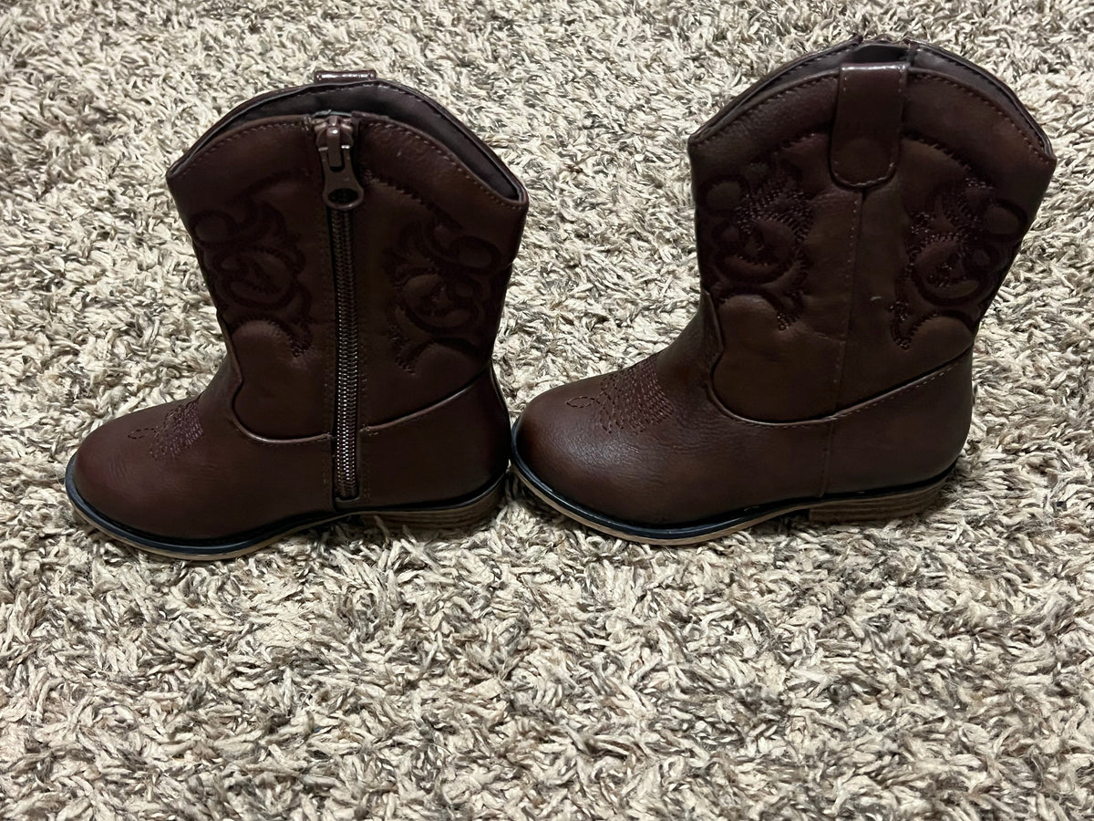 Seller #45 Cat & Jack Brown Cowboy Boots Size 8