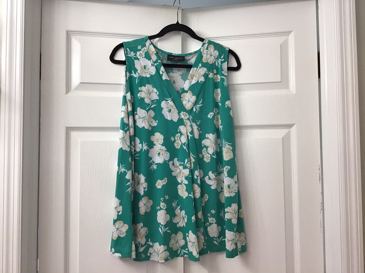 #90: Lane Bryant Women’s Green Floral Sleeveless Blouse Size 14-16