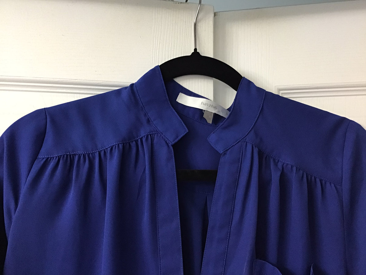 #90: Fun2Fun Women’s Royal Blue Roll-Tab Sleeve Blouse Size Large