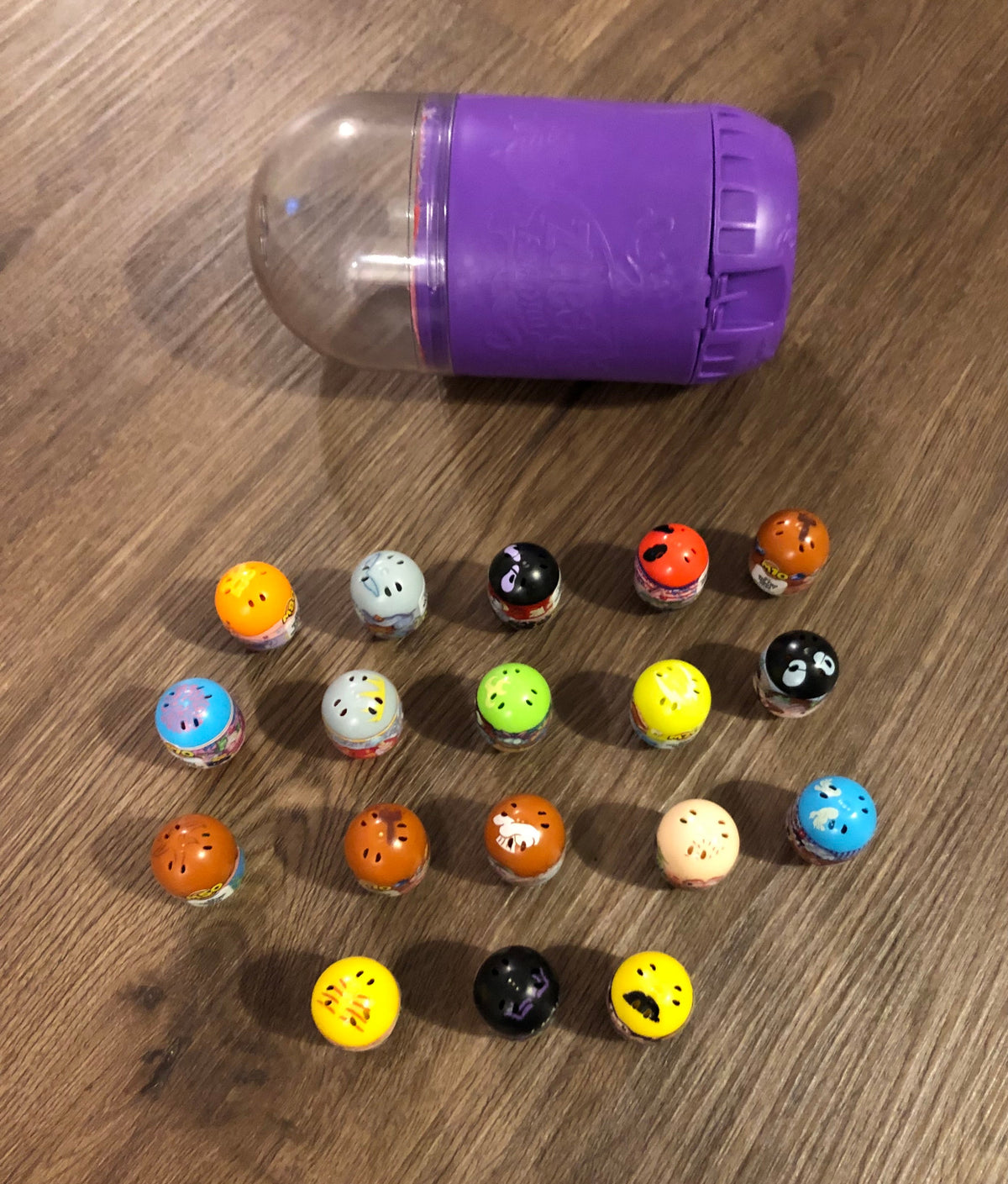 #137 Mighty Beanz