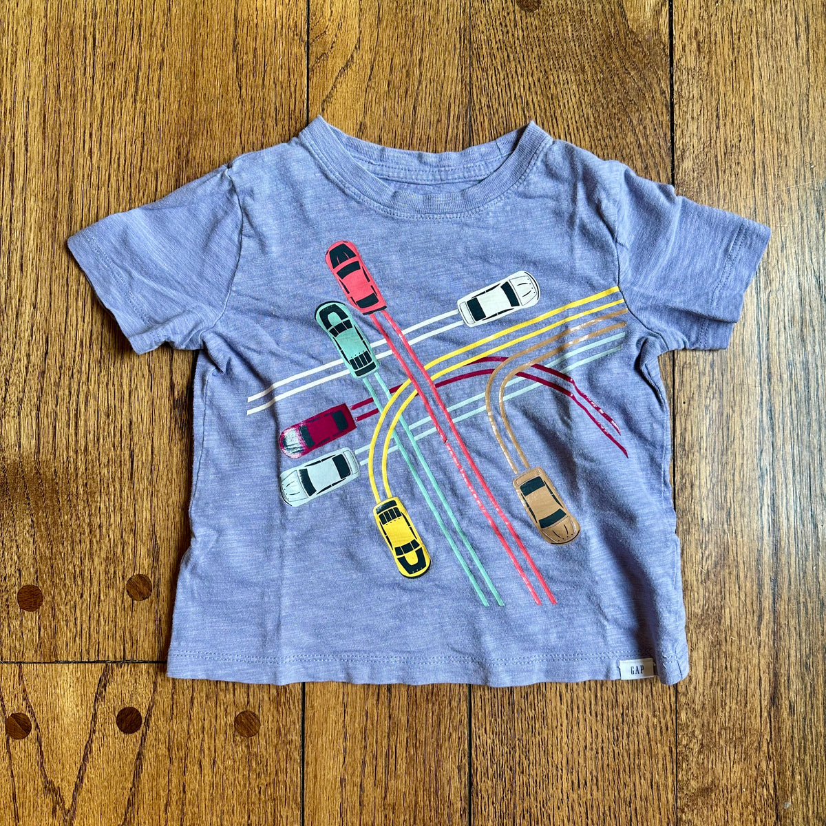 #113	GUC Boys Gap Purple Car Tshirt, size 2