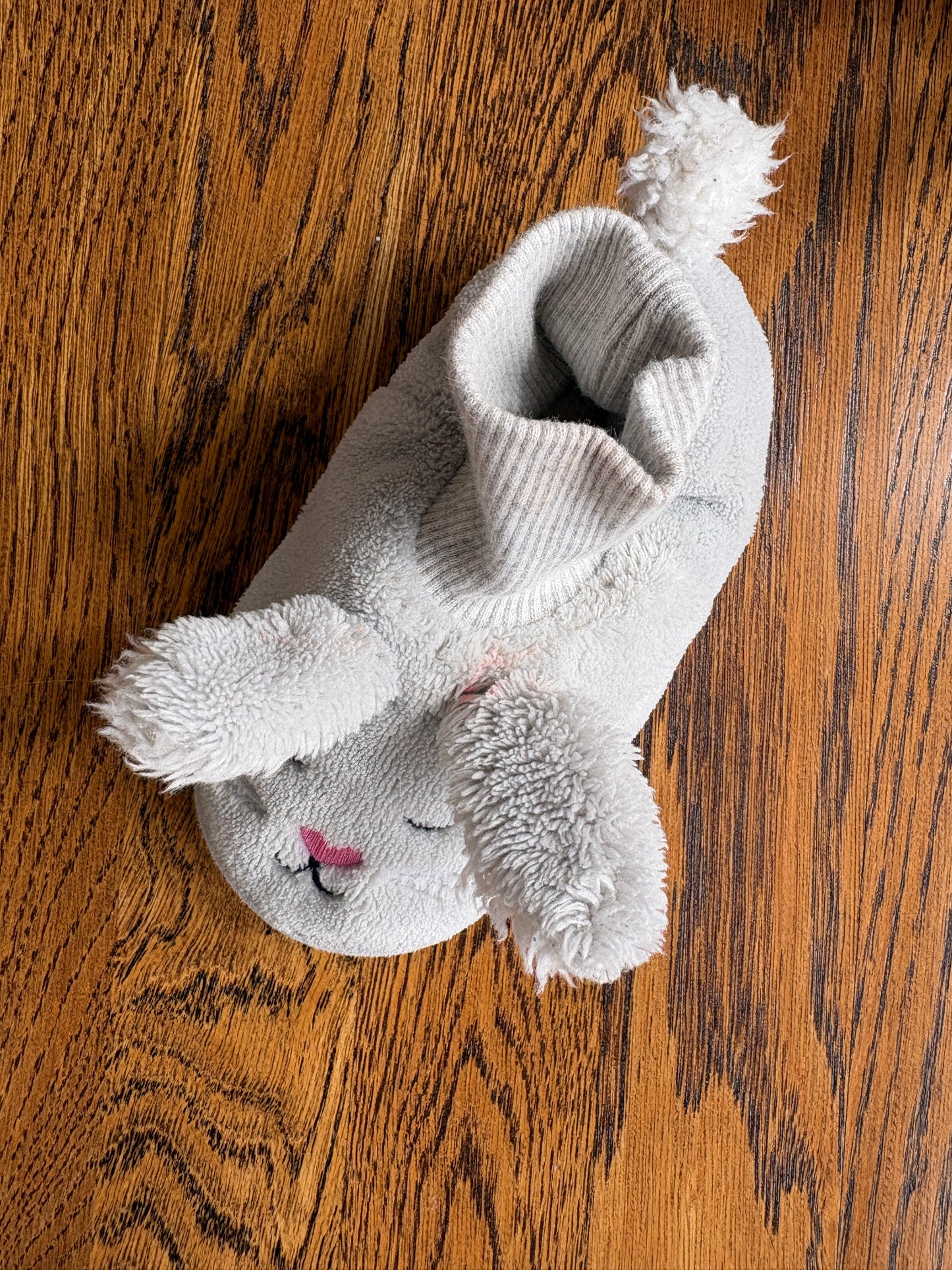 #33B • Girls • Size 7/8 • Baby Gap • Bunny Slippers