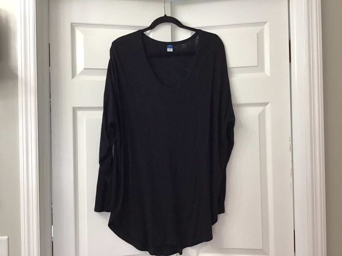 #90: Old Navy Women’s Black Long Sleeve Tunic Top Size XL