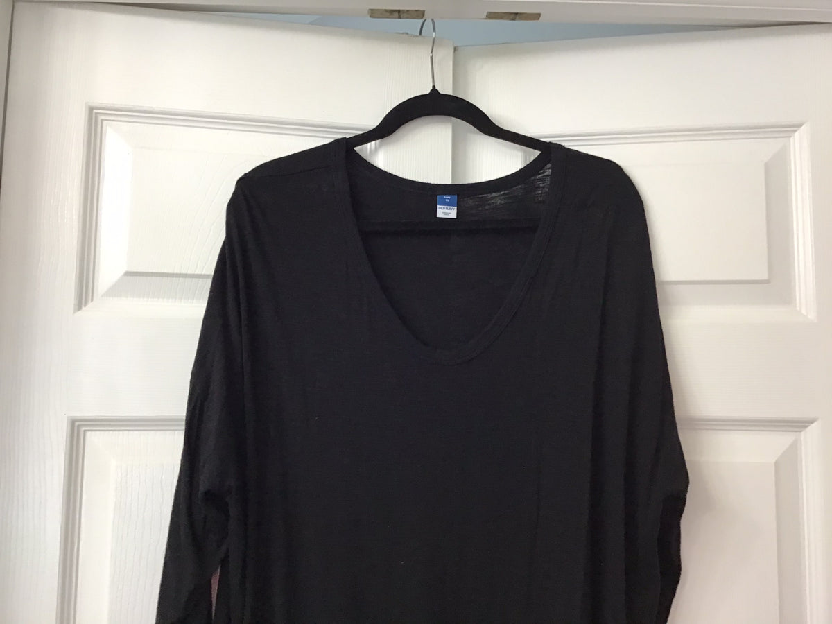 #90: Old Navy Women’s Black Long Sleeve Tunic Top Size XL