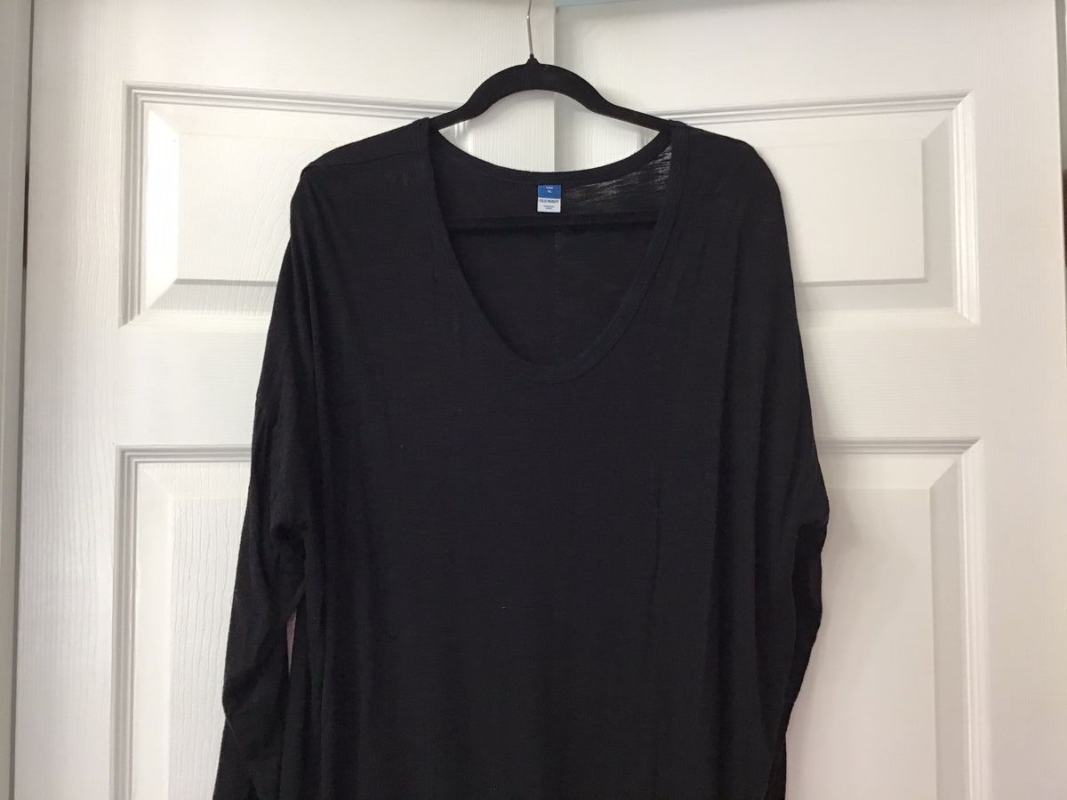 #90: Old Navy Women’s Black Long Sleeve Tunic Top Size XL