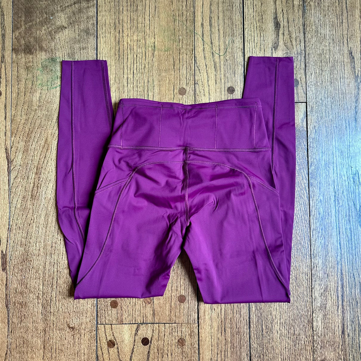 #113	EUC Womens Lululemon Fast and Free Tights 28", Maroon, size 6