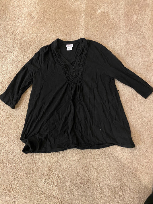 Motherhood Black 3/4 length shirt-size XL