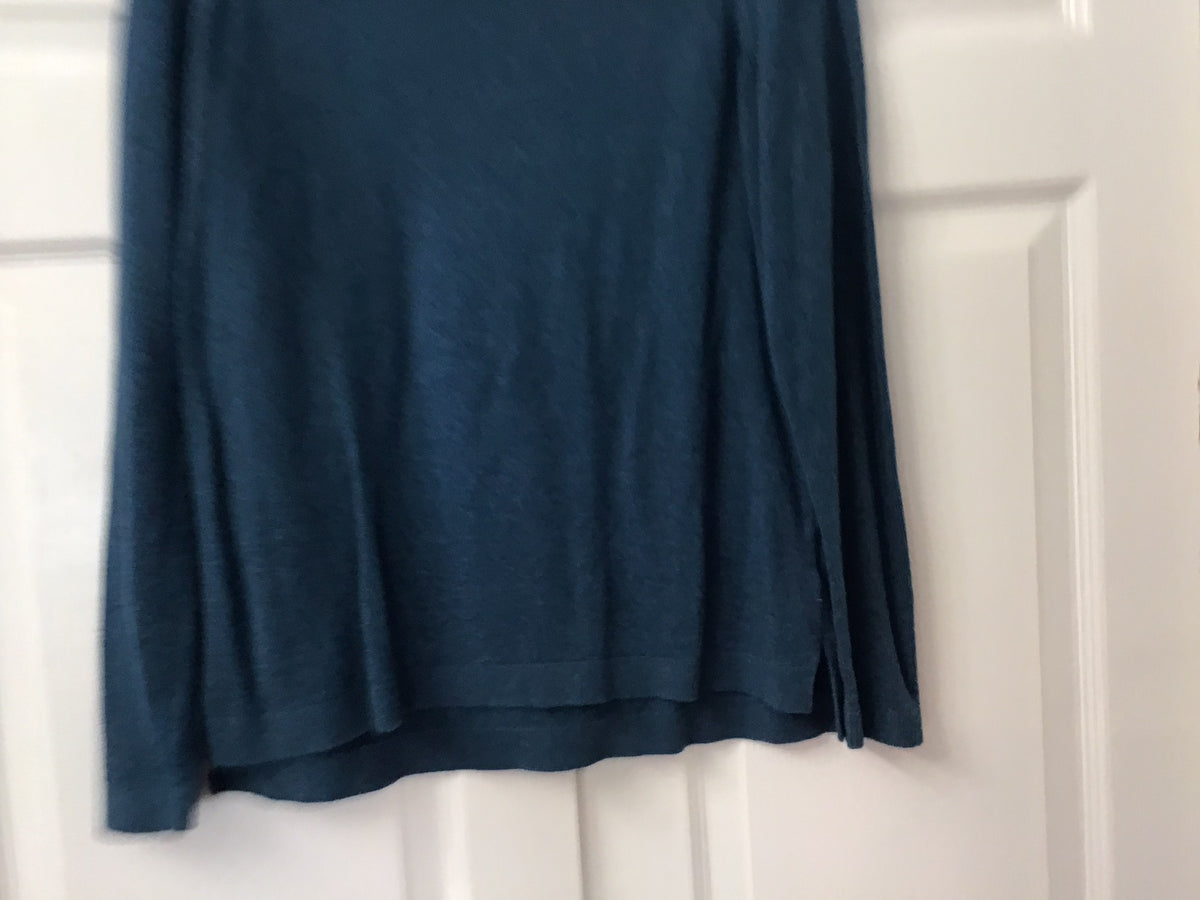 #90: Old Navy Women’s Teal Blue Long Sleeve Sweater Size Large