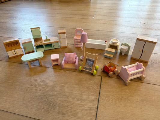 #79 | Wooden Dollhouse Furniture REDUCED